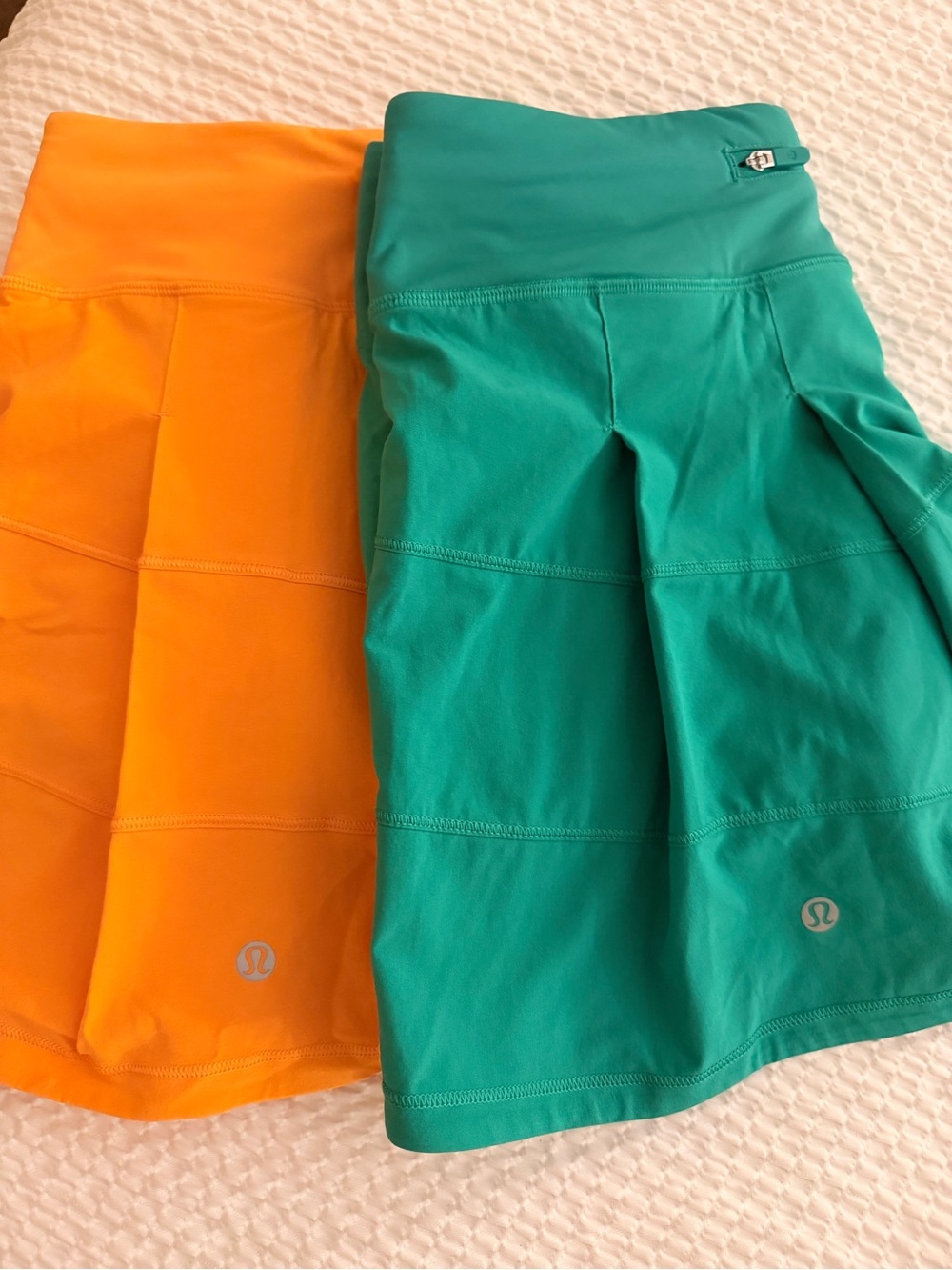 Lululemon Womens Athletic Pace Skorts Size 10 - Teal & Orange Set of 2